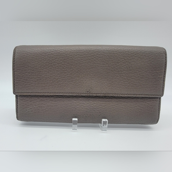 Authentic Preowned Gucci Bifold Wallet - Picture 1 of 14